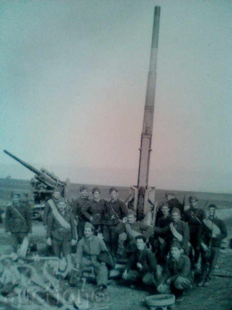 Delivery of FRONT SECOND WORLD WRONG WARRIORS Delivery of FRONT SECOND WORLD WRONG WARRIORS