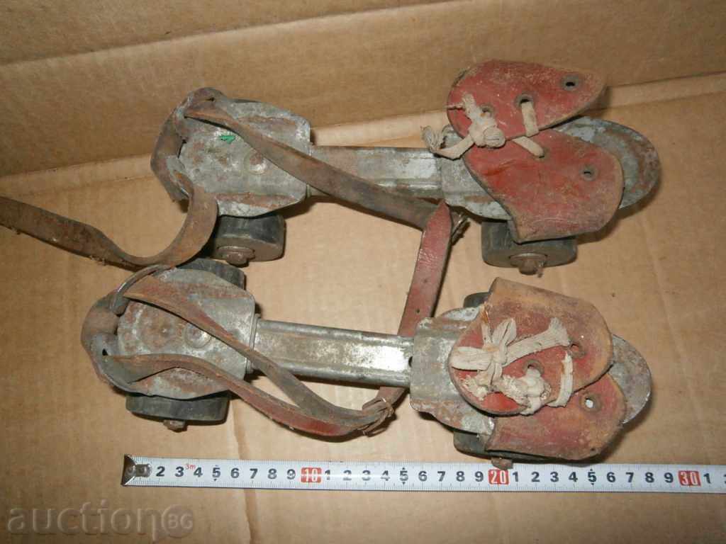 ρετρό πατίνια '70 με τιμή 20.00 BGN | € 10.23 ρετρό πατίνια '70 με τιμή 20.00 BGN | € 10.23