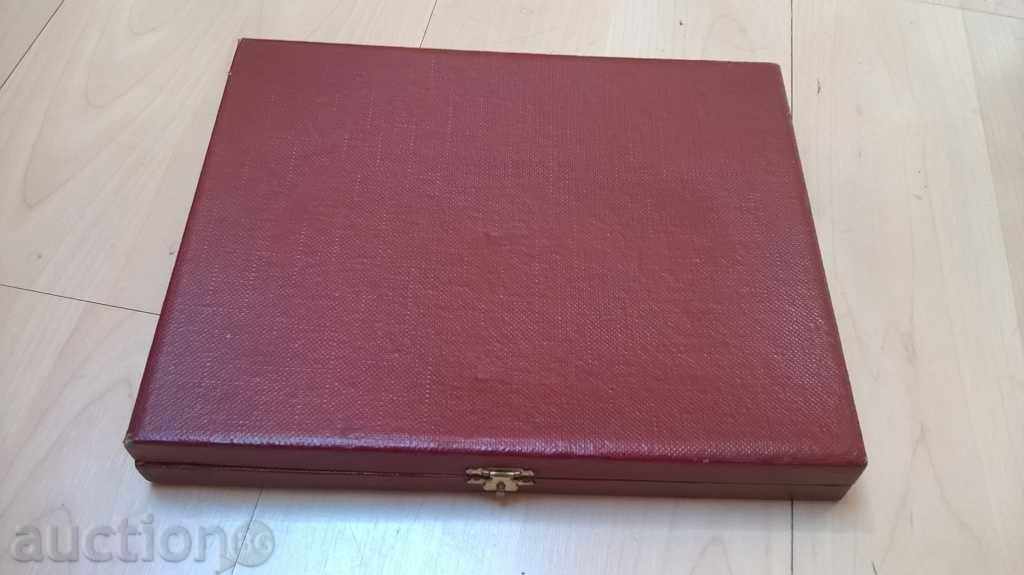 Livrarea Premiat o placă pentru competiția 1987 Livrarea Premiat o placă pentru competiția 1987