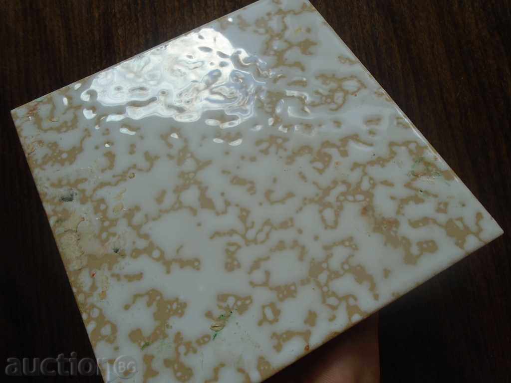 Delivery of LARGE PICTURE ON THE OLD FАЯНСКА ТАКСА II