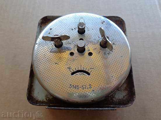 Auction  Old desktop alarm clock very early social NO WORK