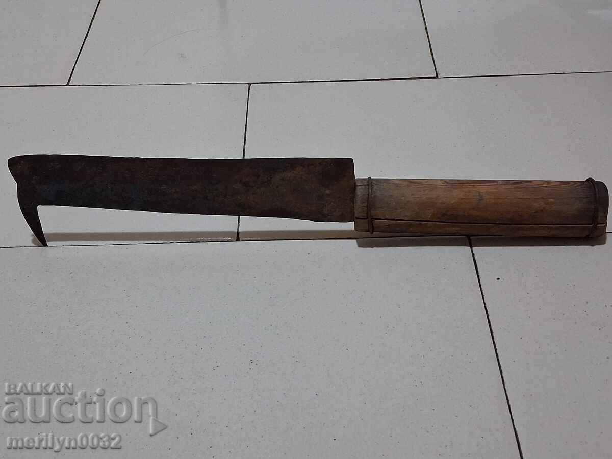 Hand forged saber, blade, knife, top with white bluish chin - 5 Hand forged saber, blade, knife, top with white bluish chin - 5