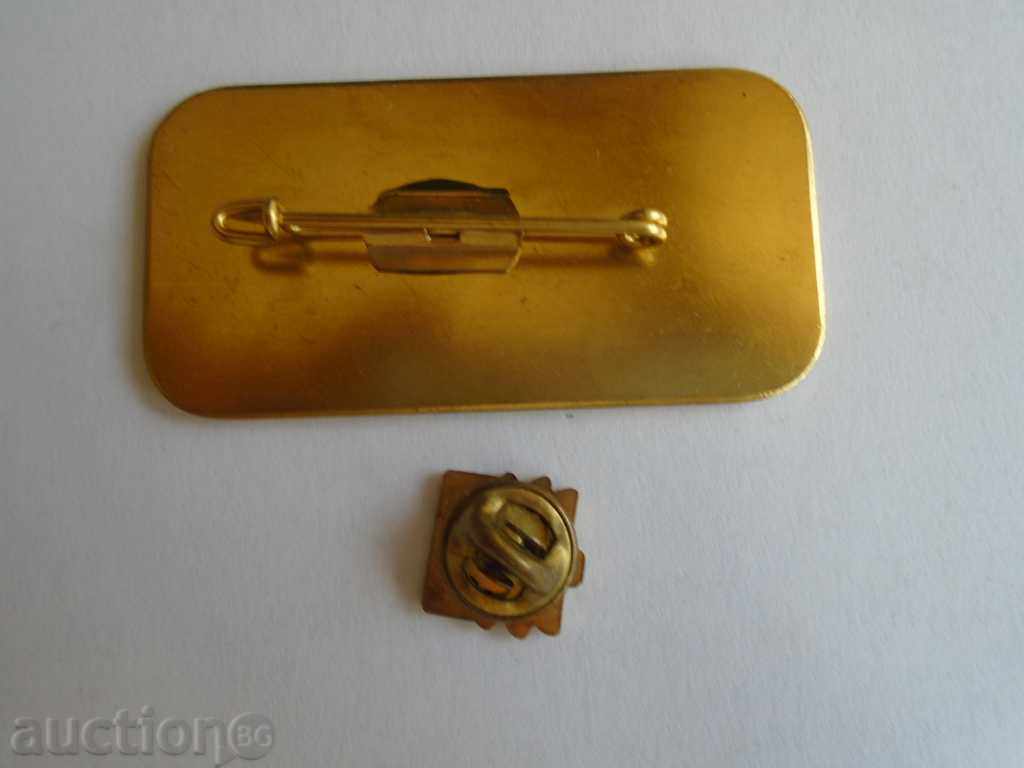 PIECES - FROM COLLECTION IN EXCELLENT CONDITION - 7 PIECES - FROM COLLECTION IN EXCELLENT CONDITION - 7