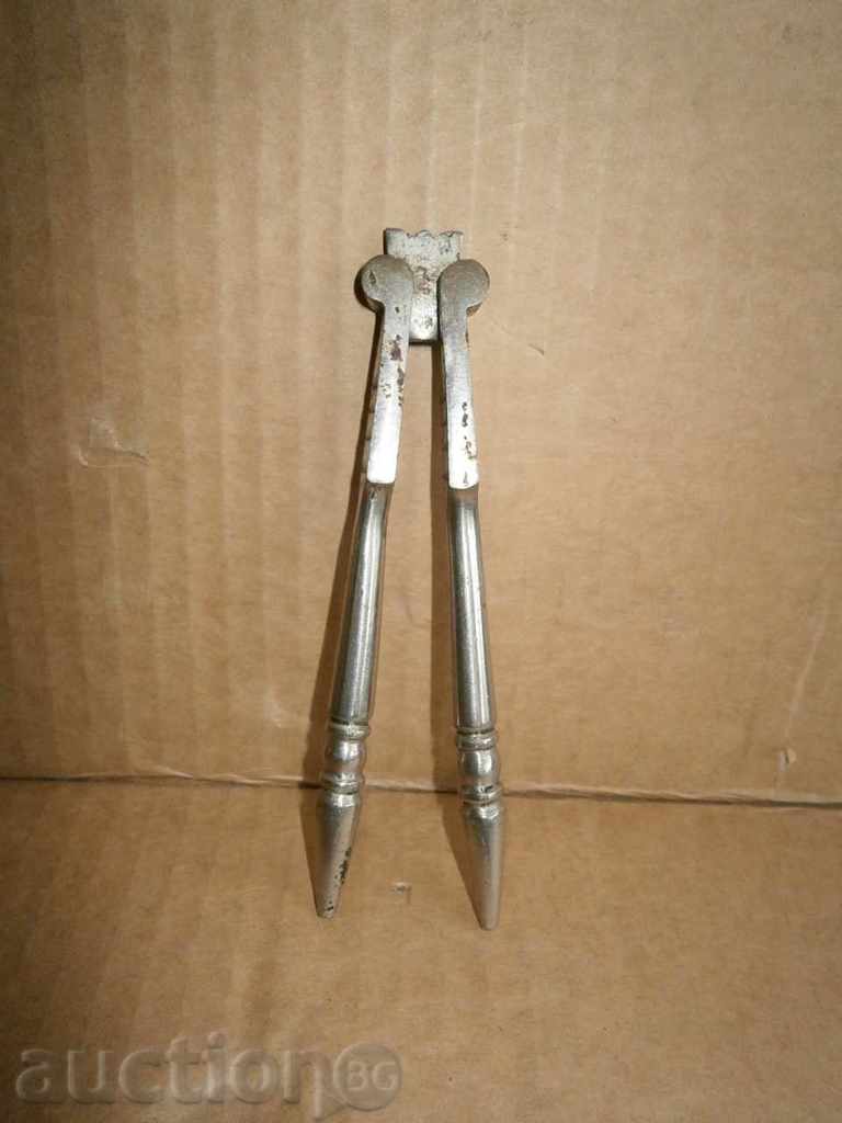 dispozitiv pentru spargerea migdale alune nuci - 5 dispozitiv pentru spargerea migdale alune nuci - 5