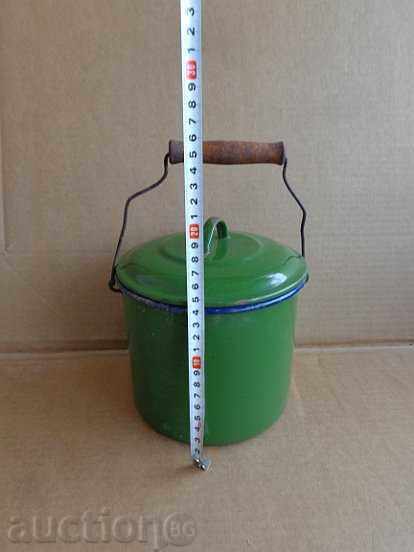 Стар емайлирано соц канче с капак, емайлиран съд за храна с цена 46.00 лв. | € 23.52 Стар емайлирано соц канче с капак, емайлиран съд за храна с цена 46.00 лв. | € 23.52