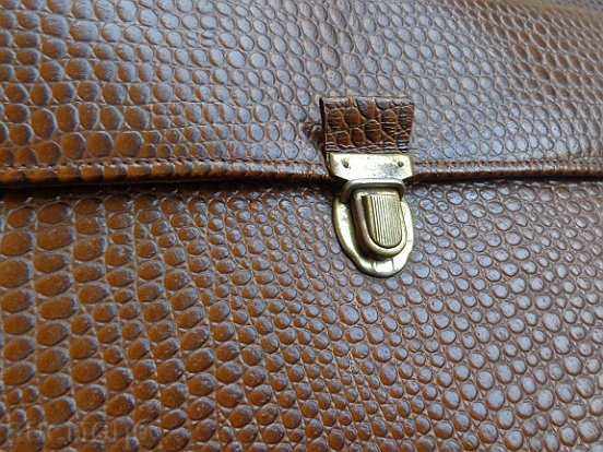 Old Leather Leather Leather Leather Early Sox Folder Wallet with price 39.00 BGN | € 19.94