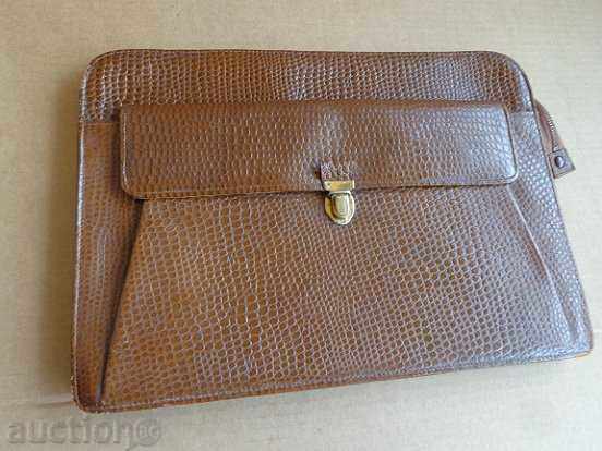Стара кожена чанта естествена кожа ранен соц  папка портфейл