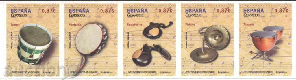 Чисти марки Музикални инструменти  2013  от Испания