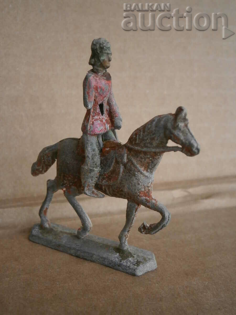 old lead soldier on 19th century 19th century with price 25.00 BGN | € 12.78 old lead soldier on 19th century 19th century with price 25.00 BGN | € 12.78