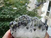 quartz-calcite-pyrite
