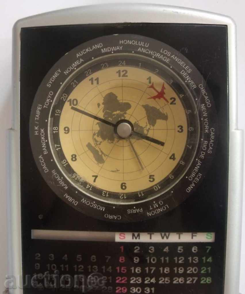 επιτραπέζιο ρολόι χαλαζία με τον κόσμο του χρόνου και το ημερολόγιο