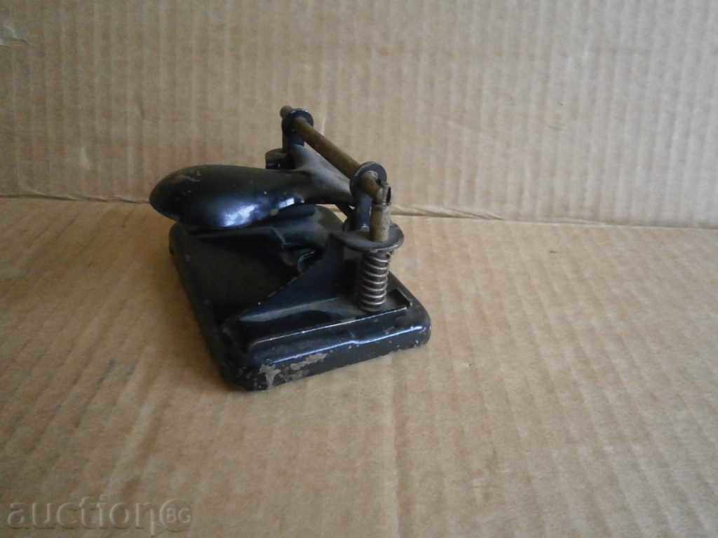 ΡΕΤΡΟ συσκευή με τιμή 25.00 BGN | € 12.78 ΡΕΤΡΟ συσκευή με τιμή 25.00 BGN | € 12.78