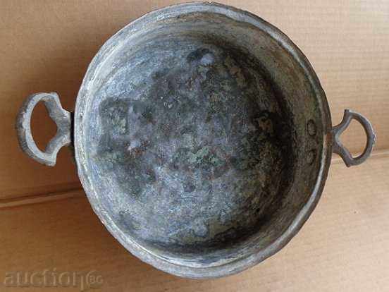 Ottoman copper tray, baker, copper vessel with price 86.00 BGN | € 43.97 Ottoman copper tray, baker, copper vessel with price 86.00 BGN | € 43.97