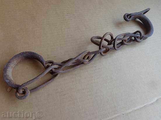 Παλιά πλαστά δεσμά, δεσμά, αλυσίδες, αλυσίδα Παλιά πλαστά δεσμά, δεσμά, αλυσίδες, αλυσίδα