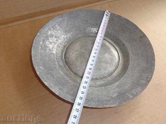 Auction Old renaissance savanna plate plate pan Auction Old renaissance savanna plate plate pan