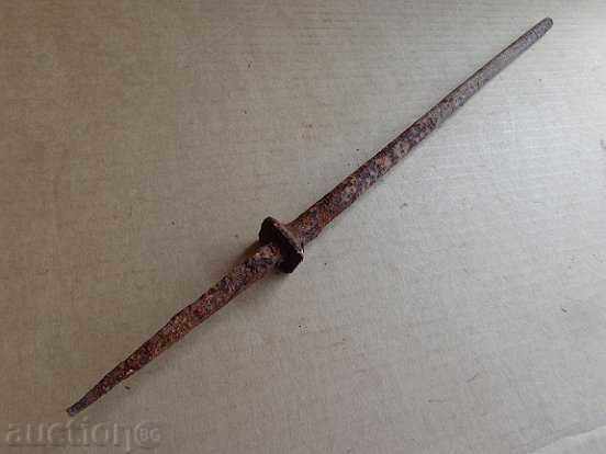 Old skein wedge sharp peak wrought iron with price 29.00 BGN | € 14.83 Old skein wedge sharp peak wrought iron with price 29.00 BGN | € 14.83