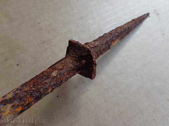 Delivery of Old skein wedge sharp peak wrought iron Delivery of Old skein wedge sharp peak wrought iron