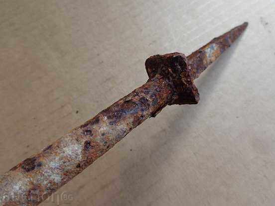 Old skein wedge sharp peak wrought iron - 5 Old skein wedge sharp peak wrought iron - 5