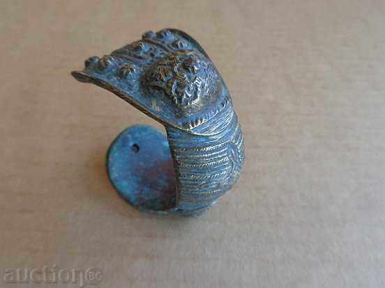 Renaissance wedding bracelet of sachan, jewel, jewel with price 109.00 BGN | € 55.73 Renaissance wedding bracelet of sachan, jewel, jewel with price 109.00 BGN | € 55.73