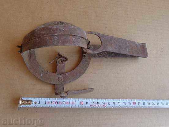 Livrarea capcană veche forjate manual - din secolul al 19-lea
