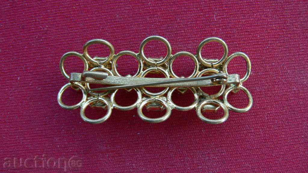 Όμορφη παλιά επίχρυσο καρφίτσα με τιμή 20.00 BGN | € 10.23 Όμορφη παλιά επίχρυσο καρφίτσα με τιμή 20.00 BGN | € 10.23