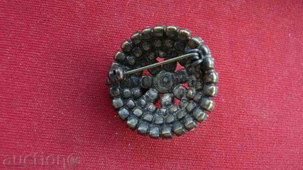 Όμορφη παλιά καρφίτσα με τιμή 20.00 BGN | € 10.23 Όμορφη παλιά καρφίτσα με τιμή 20.00 BGN | € 10.23