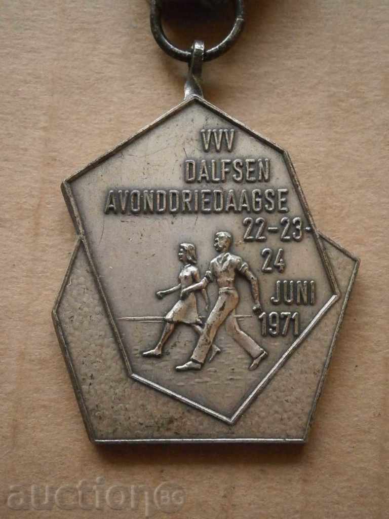 ORDEN MEDAL with price 15.00 BGN | € 7.67 ORDEN MEDAL with price 15.00 BGN | € 7.67