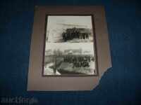 Παλιά φωτογραφία μπροστά από το παλιό και το νέο γέφυρα πάνω