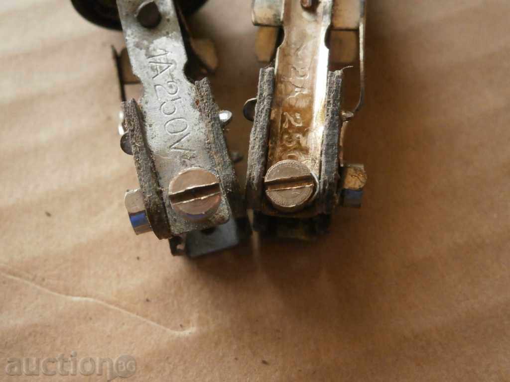 Δημοπρασία δύο αντίκες βακελίτη ΕΡΓΑΣΙΑΣ διακόπτη Δημοπρασία δύο αντίκες βακελίτη ΕΡΓΑΣΙΑΣ διακόπτη