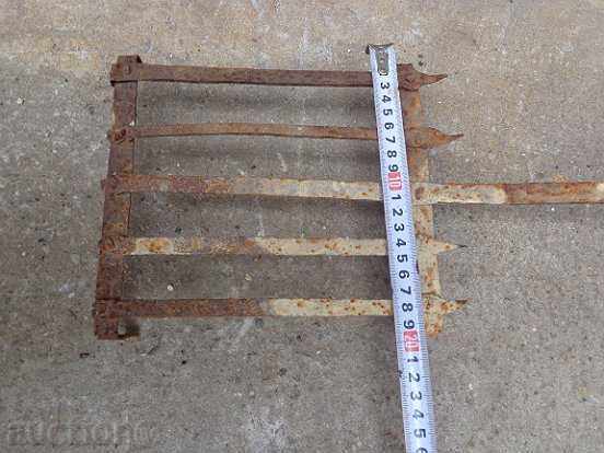 An old hand-forged grill, a steak, wrought iron with price 43.00 BGN | € 21.99 An old hand-forged grill, a steak, wrought iron with price 43.00 BGN | € 21.99