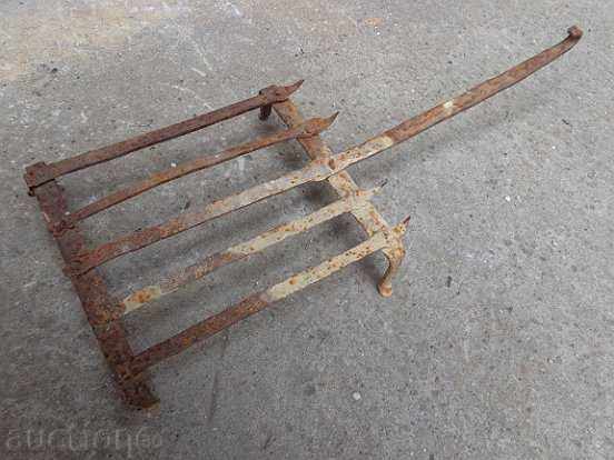 Παλιά σφυρήλατο χέρι ψησταριά, ψητοπωλείο, σφυρήλατο σίδερο