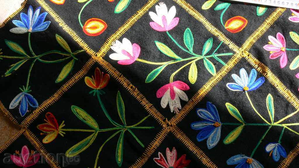 Delivery of AUTHENTIC HAND TOBACCO ROOF PANEL