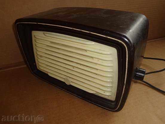 Old Bakelite radio, radio set, radio with price 49.90 BGN | € 25.51 Old Bakelite radio, radio set, radio with price 49.90 BGN | € 25.51