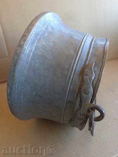 Tin boned, boiler, baker, copper pot - 6 Tin boned, boiler, baker, copper pot - 6