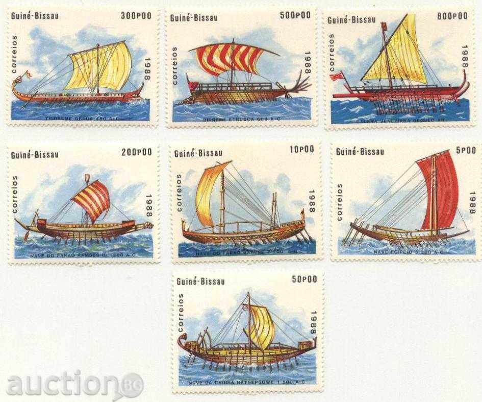 Чисти марки  Кораби 1988 от  Гвинея - Бисау