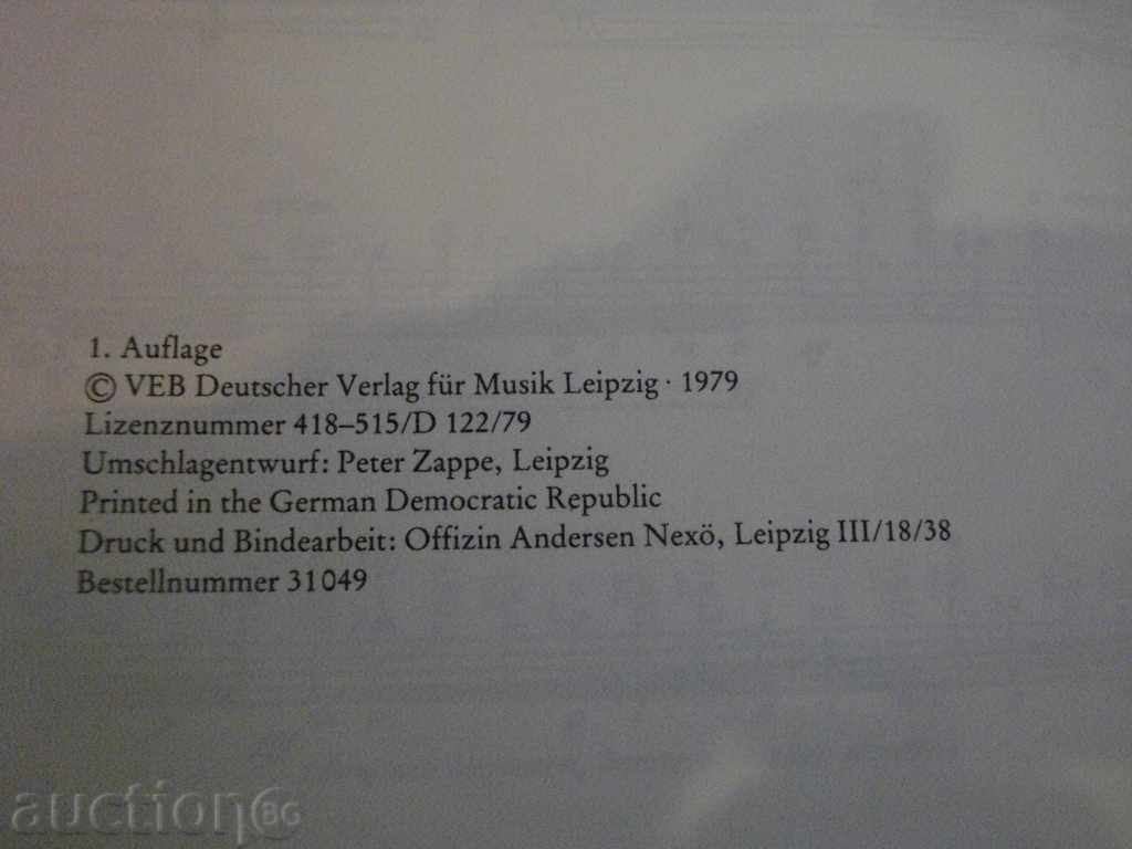 Book "Zeitgenössische Gitarrenmusik - Heft 2" - 62 pages - 6 Book "Zeitgenössische Gitarrenmusik - Heft 2" - 62 pages - 6