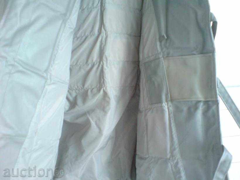 Auction New rubber jacket with anti-sink padding - 52 pp Auction New rubber jacket with anti-sink padding - 52 pp