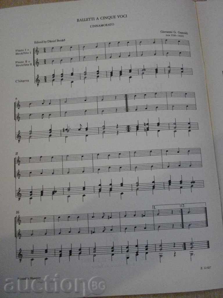 Book "Reneszánsz táncok két fuvolára és gitárra-Benkő" -24t with price 10.00 BGN | € 5.11 Book "Reneszánsz táncok két fuvolára és gitárra-Benkő" -24t with price 10.00 BGN | € 5.11