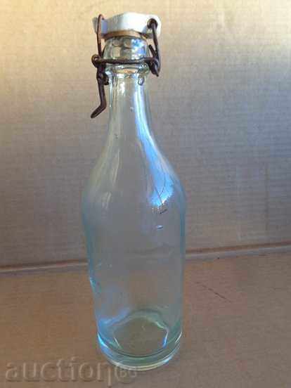 An old bottle of carbonated water bottle - 7 An old bottle of carbonated water bottle - 7