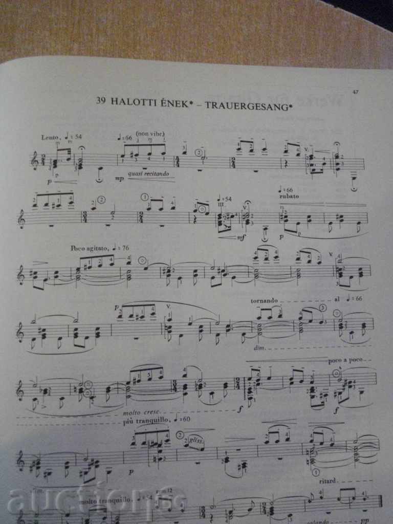 Book "GYERMEKEKNEK-60 TÉTEL-GITÁRRA ÁTÍRTA-BARTÓK" -48p. - 6 Book "GYERMEKEKNEK-60 TÉTEL-GITÁRRA ÁTÍRTA-BARTÓK" -48p. - 6