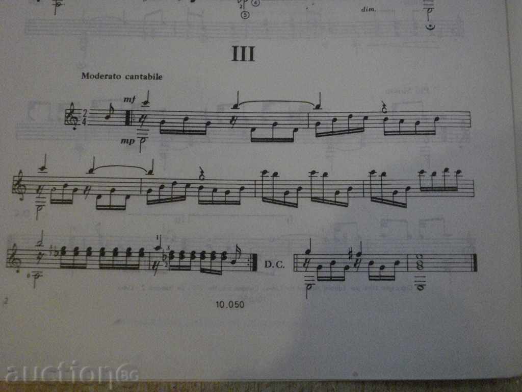 The book "QUE YO PUEDA TOCAR - Roberto Valera" - 2 p. - 6 The book "QUE YO PUEDA TOCAR - Roberto Valera" - 2 p. - 6