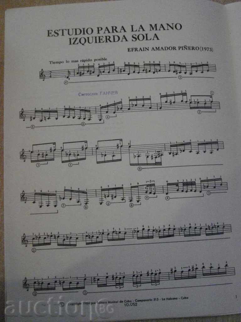 Delivery of The book "DOS ESTUDIOS - Efrain Amador" - 5 p. Delivery of The book "DOS ESTUDIOS - Efrain Amador" - 5 p.