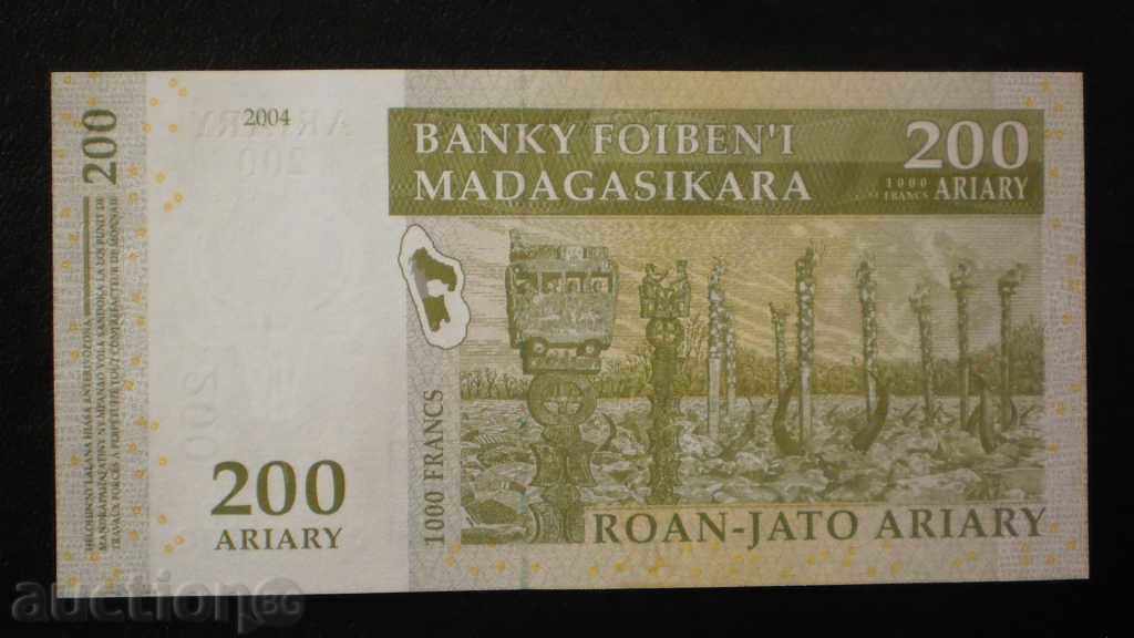 200 arierate (1000FRANKA) 2004 MADAGASCAR cu preț € 2.56 | 5.01 BGN