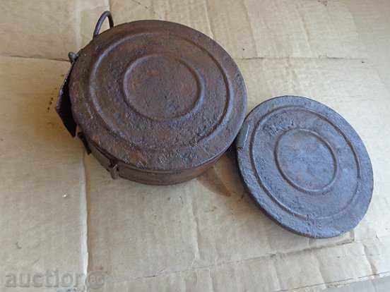 Delivery of Soviet machine gun filler, ribbon, munitions Delivery of Soviet machine gun filler, ribbon, munitions