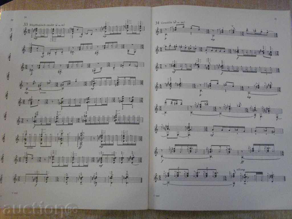 The book "35 Rasgueado-Studien für Gitarre-Franz Just" -26 pp. - 5 The book "35 Rasgueado-Studien für Gitarre-Franz Just" -26 pp. - 5