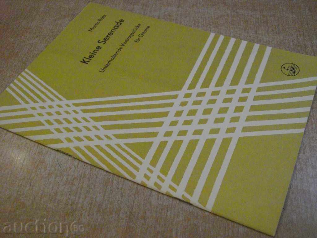 The book "Kleine Serenade für Gitarre - Martin Rätz" - 20 pp. - 7 The book "Kleine Serenade für Gitarre - Martin Rätz" - 20 pp. - 7
