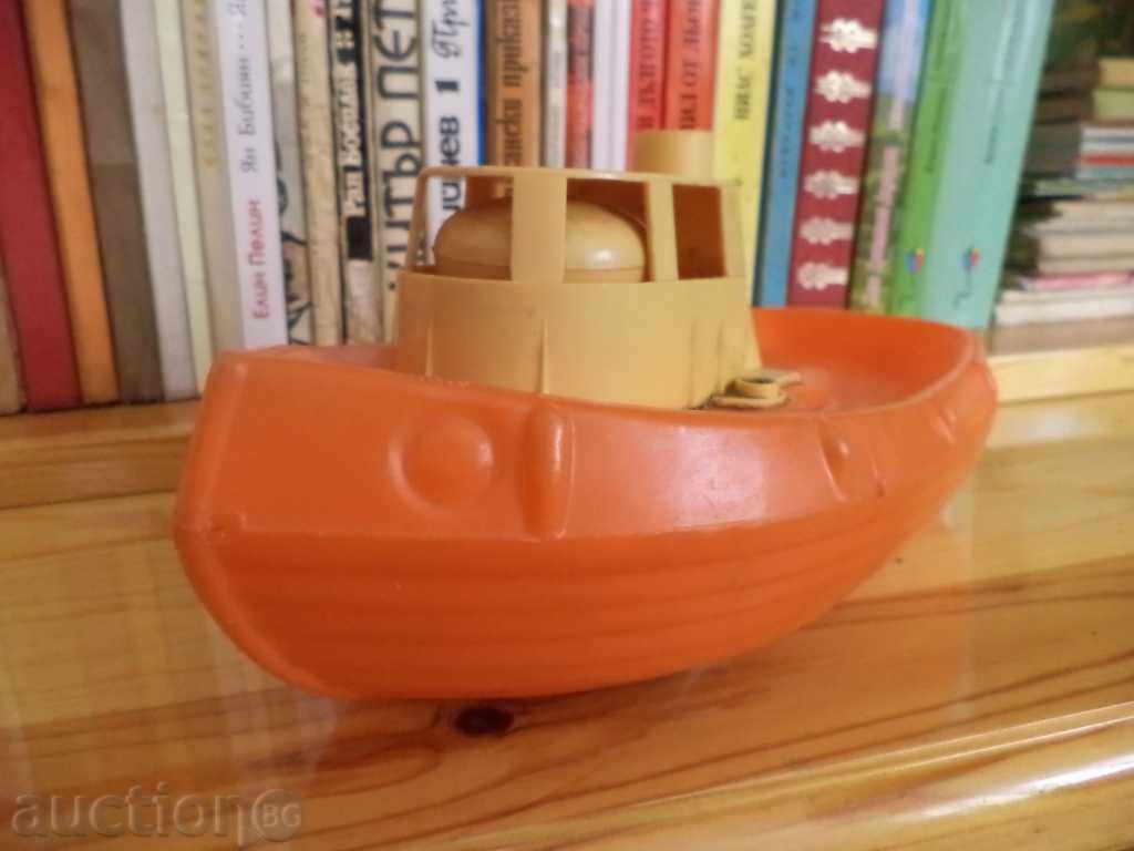 O jucărie veche pentru copii cu preț 15.00 BGN | € 7.67 O jucărie veche pentru copii cu preț 15.00 BGN | € 7.67