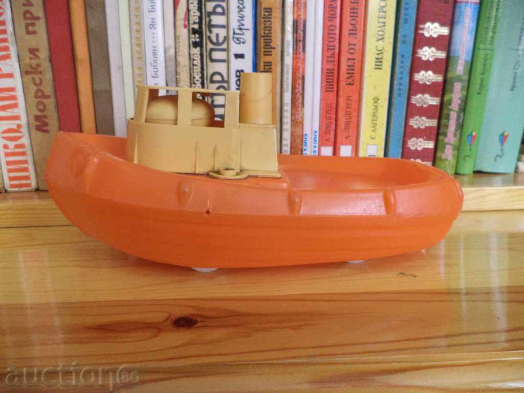 O jucărie veche pentru copii O jucărie veche pentru copii