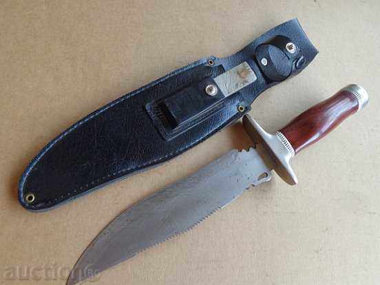 Auction Ragger knife with knee and shrub for sharpening Auction Ragger knife with knee and shrub for sharpening