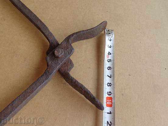 Wrought iron forging pliers - 6 Wrought iron forging pliers - 6